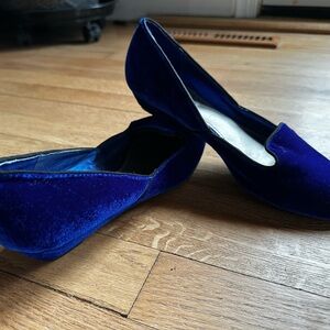 CLOSET CLOSING!! Elegant Blue Velvet Women's Loafers